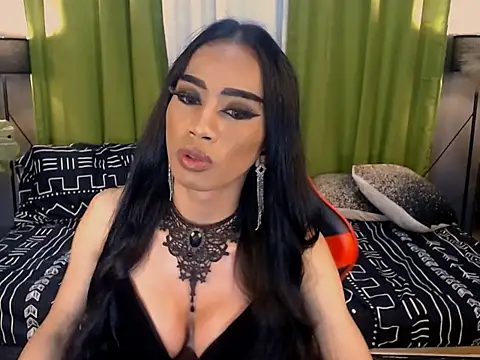 VeshtidaTS live sex cam