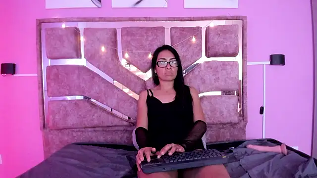 evelyn_lovv's cam snapshot