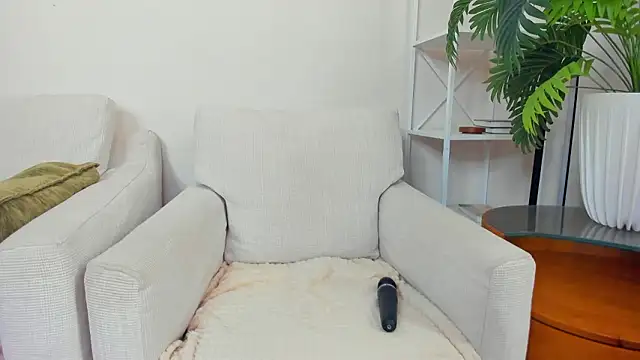 AngelesBenitz's cam snapshot