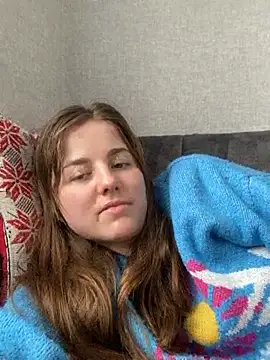 Lady_woman's cam snapshot