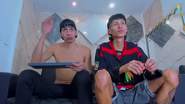 Daniel_Deluc77 live sex cam