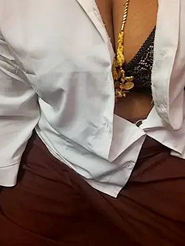 Tamil_Ammani live sex cam