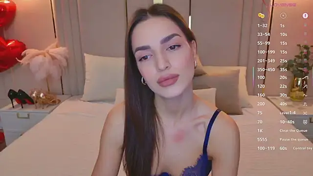 BellaHalles live sex cam