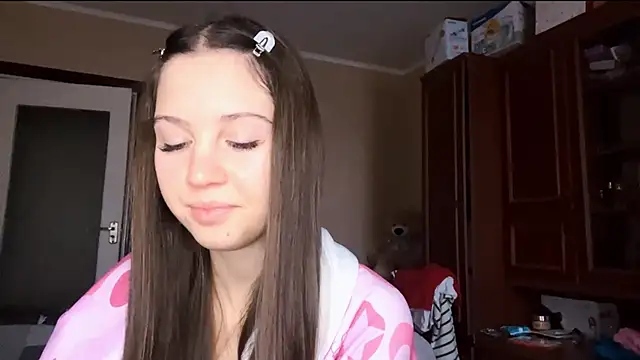 VelvetMax's cam snapshot