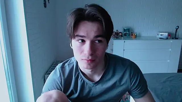 MarkusDean live sex cam