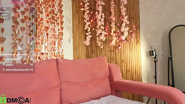 Diana_Brooks's cam snapshot