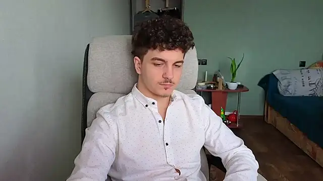 Remy_Miles live sex cam