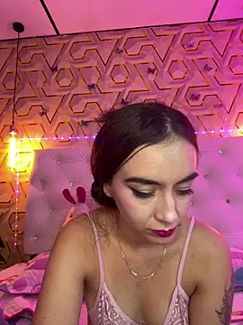 MelanyyJhonson15's cam snapshot