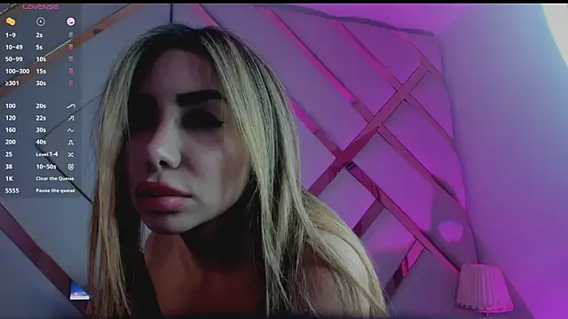 Nia_Crawford's cam snapshot