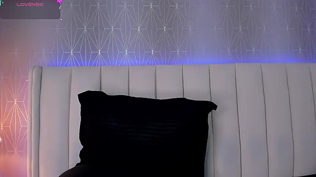 Miia_montero_'s cam snapshot