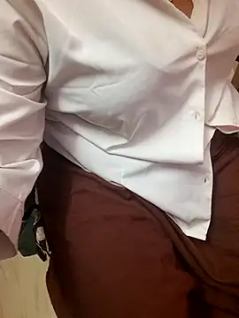 Tamil_Ammani live sex cam