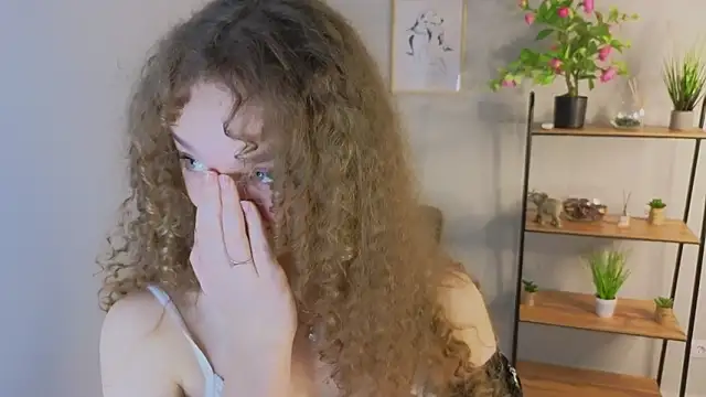 Beily_Moone's cam snapshot