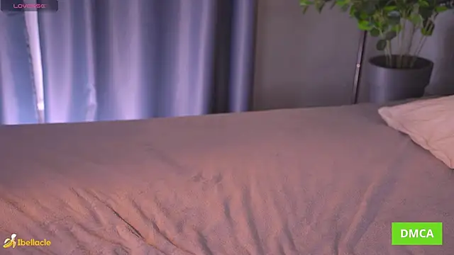 Bellacle live sex cam