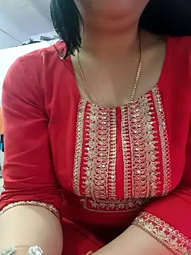 roshni_agrawal0's cam snapshot