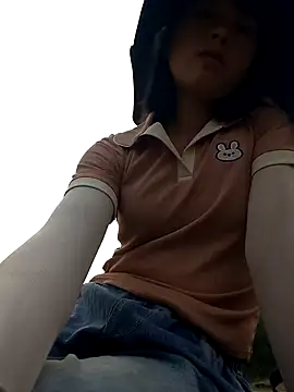 Lukyclover's cam snapshot