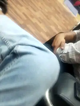 honeypani live sex cam