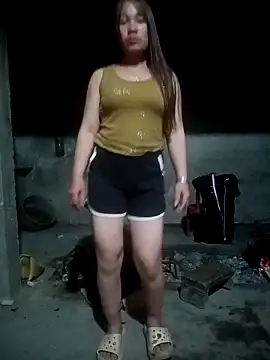 cutebobi's cam snapshot