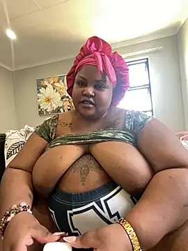 MissLola27's cam snapshot