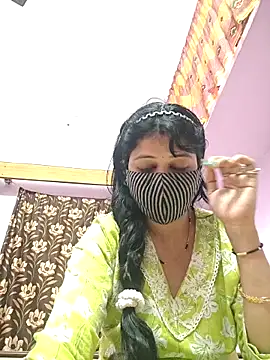 Priyaji7575's cam snapshot