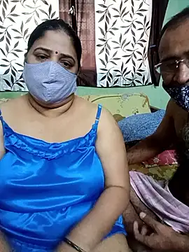 HoneyHush's cam snapshot