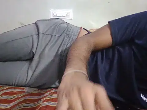 Manslust's cam snapshot