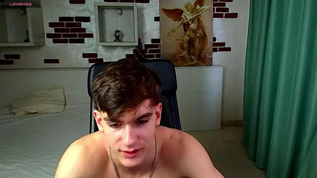 BradyFlint live sex cam