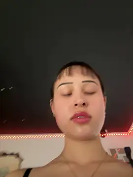 Just-Lilly live sex cam