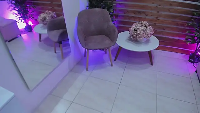 _MeganRain live sex cam