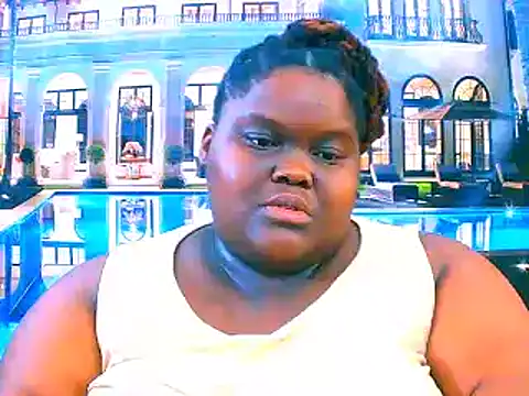 EbonyHotBuns live sex cam