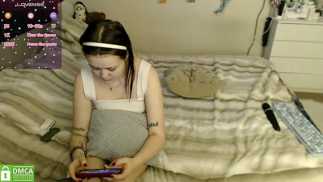 BettyandRich_'s cam snapshot