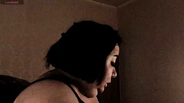 SexxyDreams1's cam snapshot