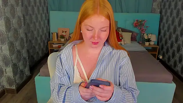 Jinny_Ginger's cam snapshot