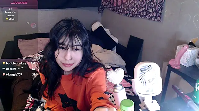 London_Ray's cam snapshot