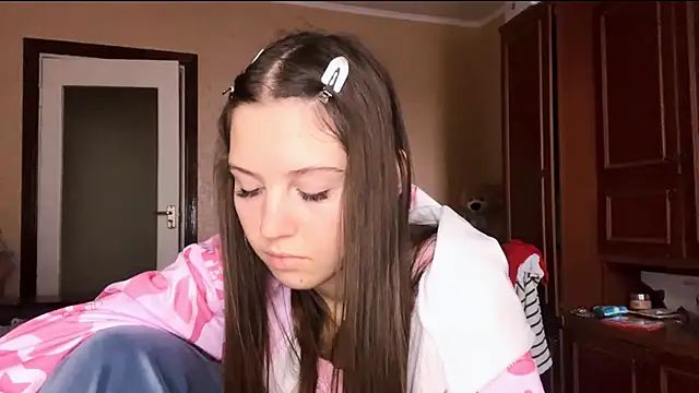 VelvetMax's cam snapshot