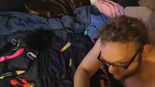 BrookesBigNaturals live sex cam