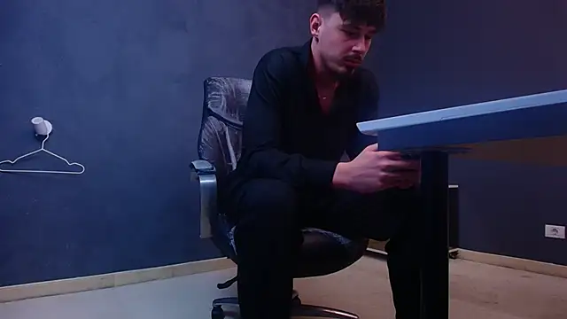 EnzoRace's cam snapshot