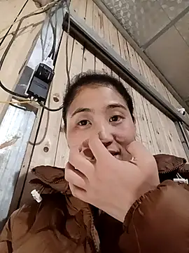 suka-suka9's cam snapshot