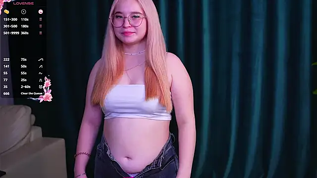 HilmaRavelo's cam snapshot