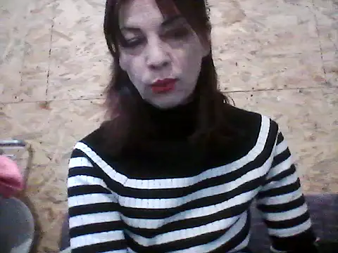 Milana38 live sex cam