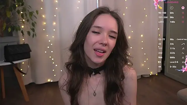 tinyanie's cam snapshot