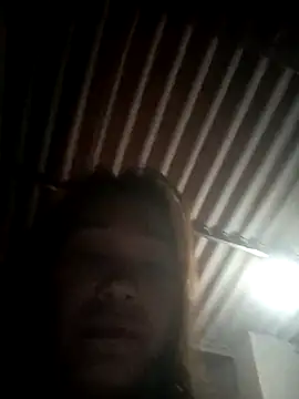 cutebobi's cam snapshot