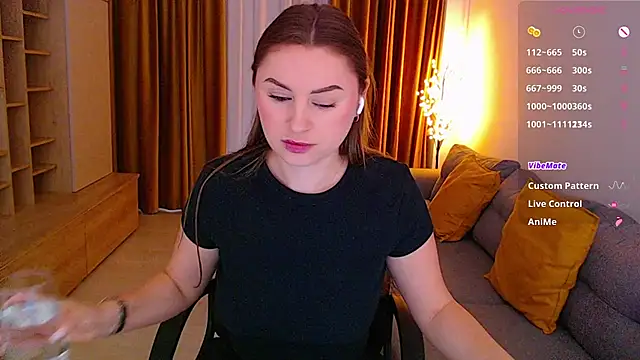 _Mia_Adams's cam snapshot