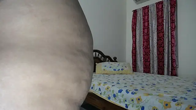 Sexy_HouseWifee's cam snapshot