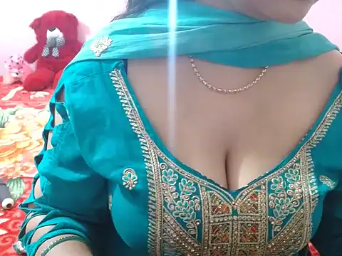 Hot_anika_'s cam snapshot