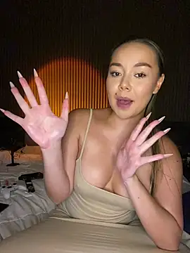 mayakitsune69's cam snapshot