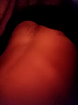 yourslave__ms's cam snapshot