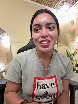 TS-SimplyTheBest live sex cam