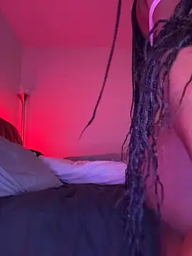 Rainfallzzxx's cam snapshot