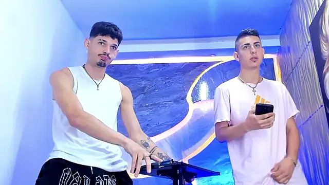 Iam_Steven's cam snapshot