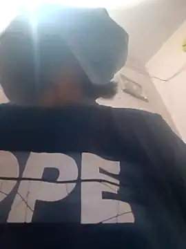 Kavita-90's cam snapshot